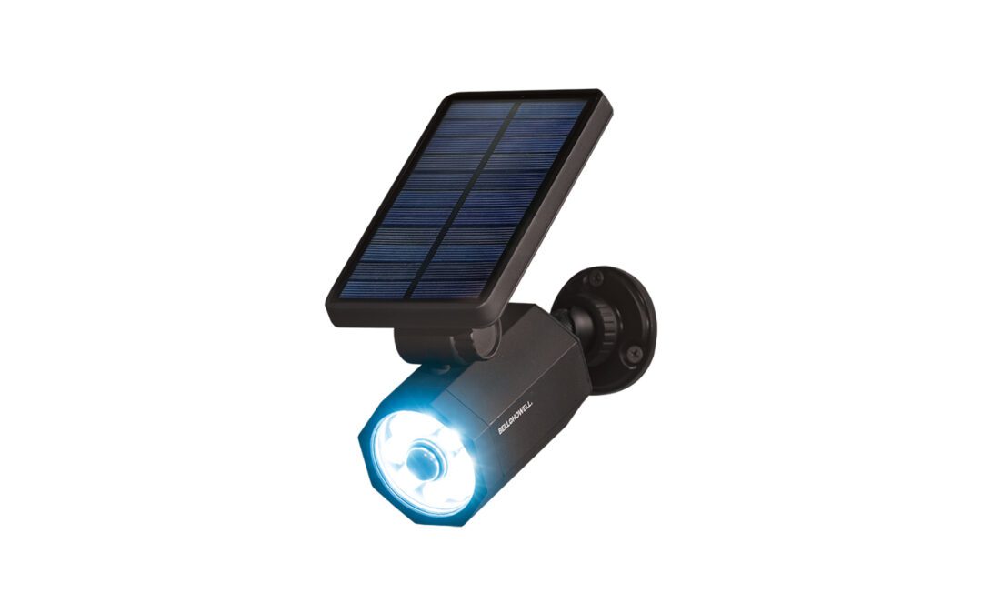 Bionic Spotlight, le projecteur de lumière rechargeable à l’énergie solaire et détecteur de mouvement